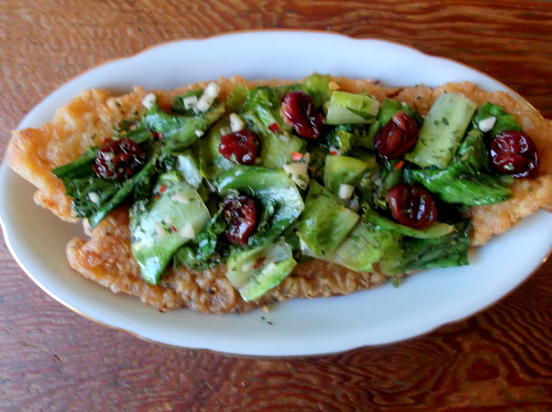 Shalotta, Mom's Pickled Lettuce Condiment