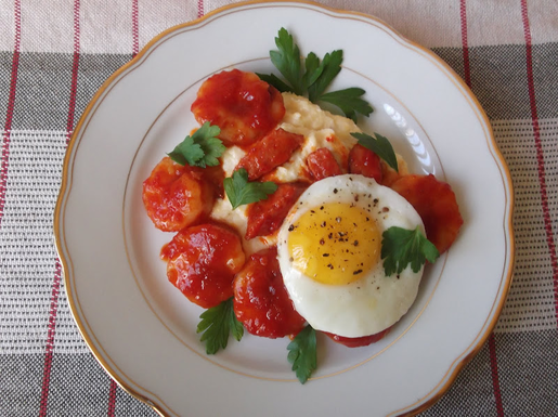 Shrimp_with_bell_pepper_jam