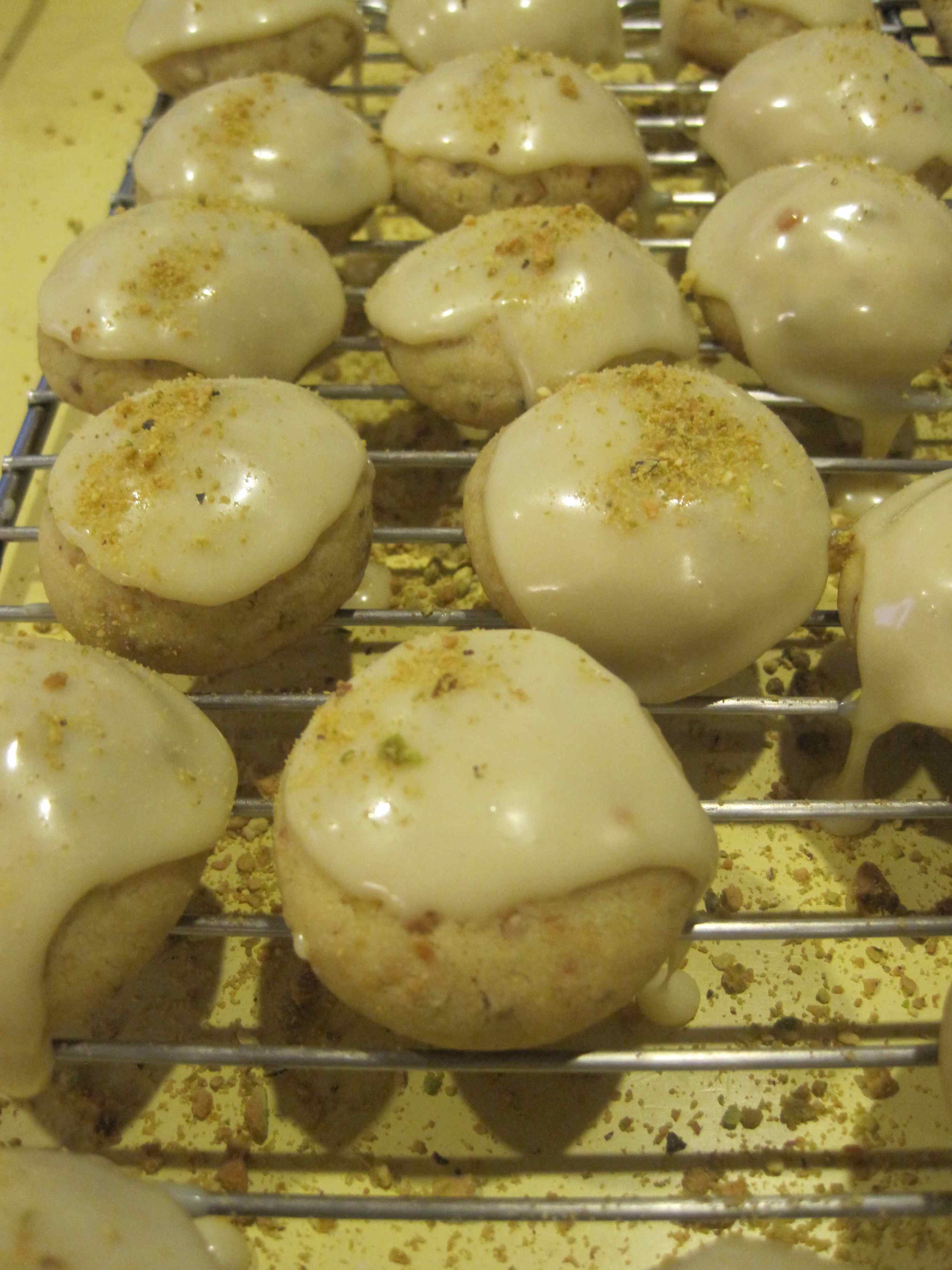 Kaki's Favorite Pistachio Cookies
