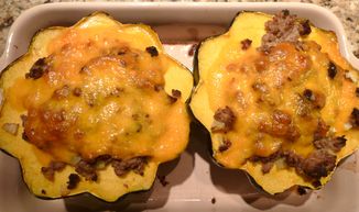 Stuffed_acorn_squash