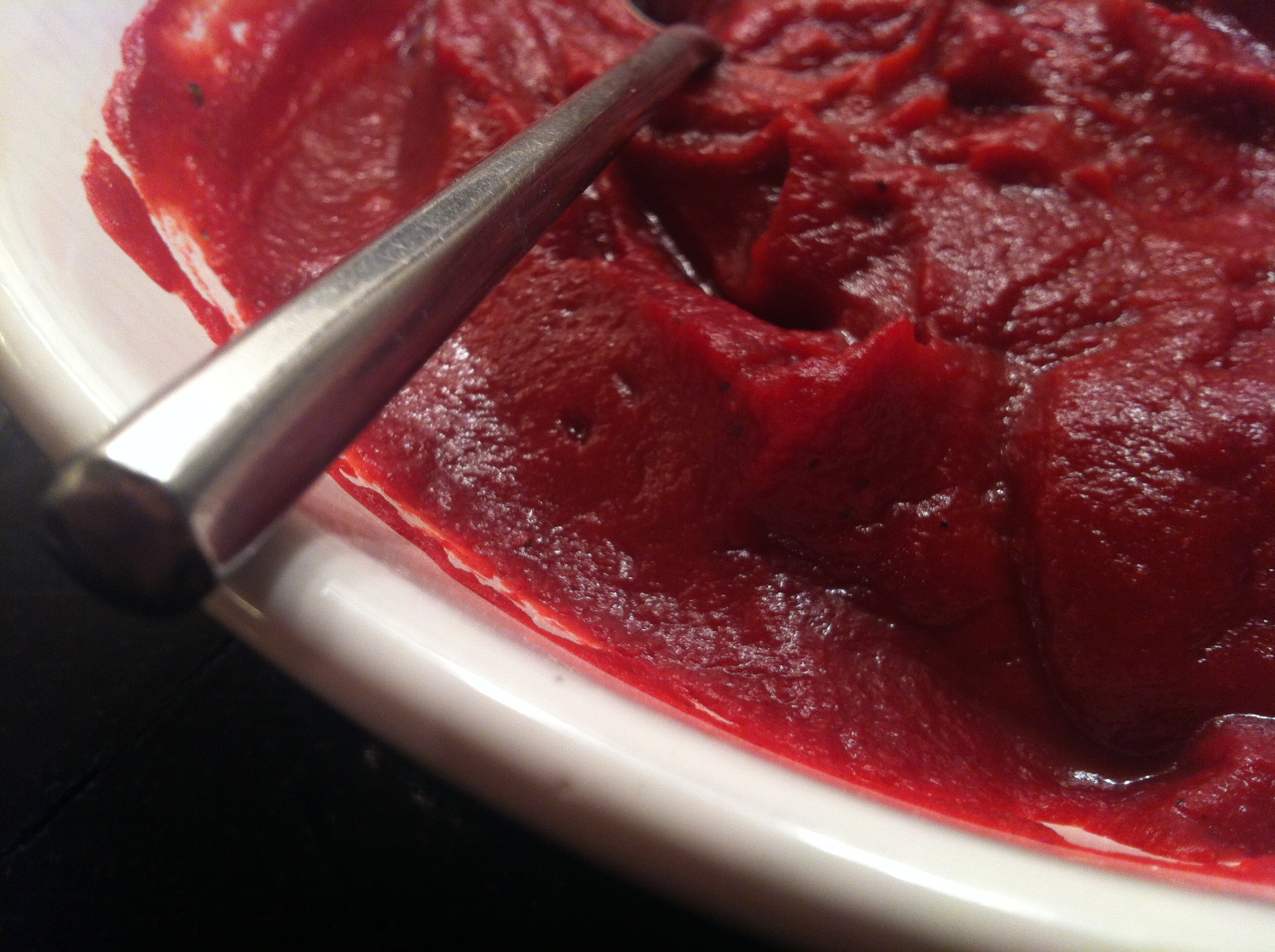 Sweet Beet, Cauliflower and Basil Puree (Vegan)