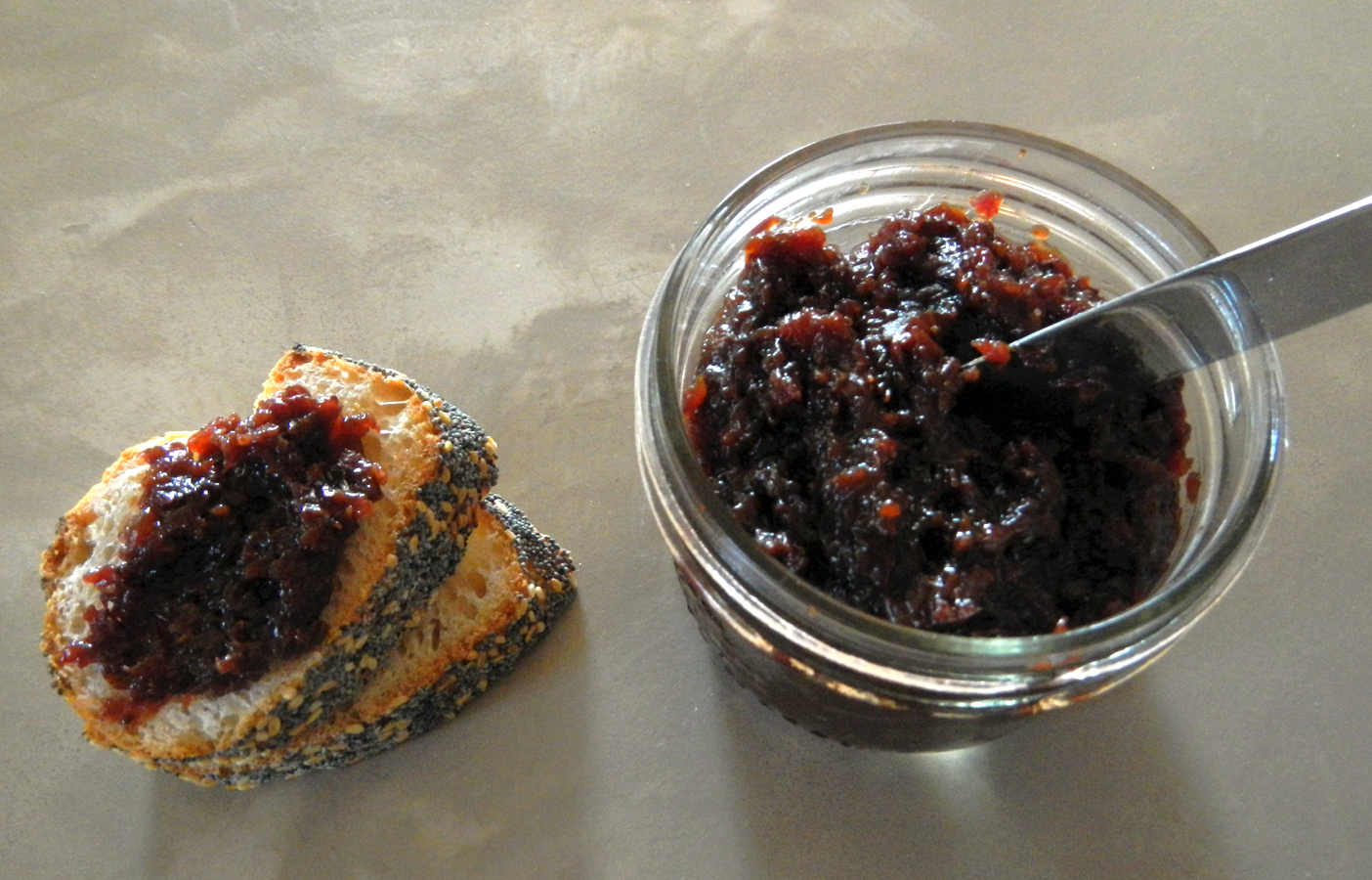 Caramelized Grape Jammish