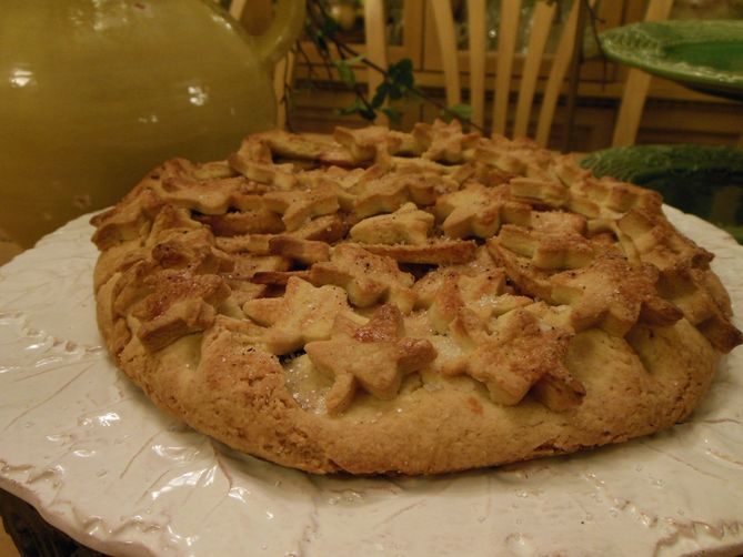 Seasonal Apple Galette