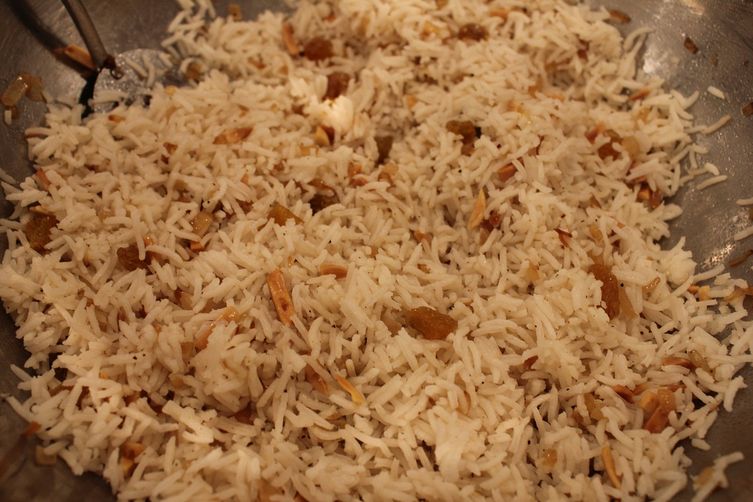 Vanilla Bean and Green Grape Chicken with Vanilla Scented Pilaf