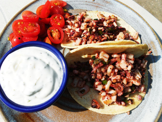 Crispy calamari tacos a la Turca