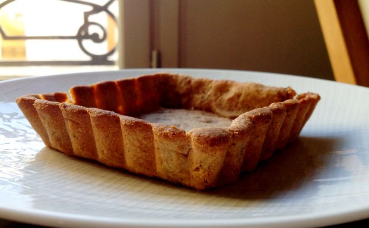 Vanilla-Chestnut Shortbread Crust