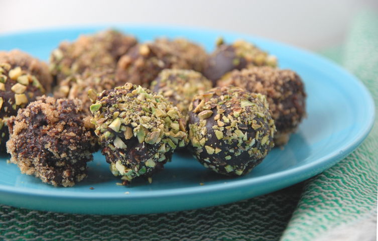Chocolate Pomegranate Truffles