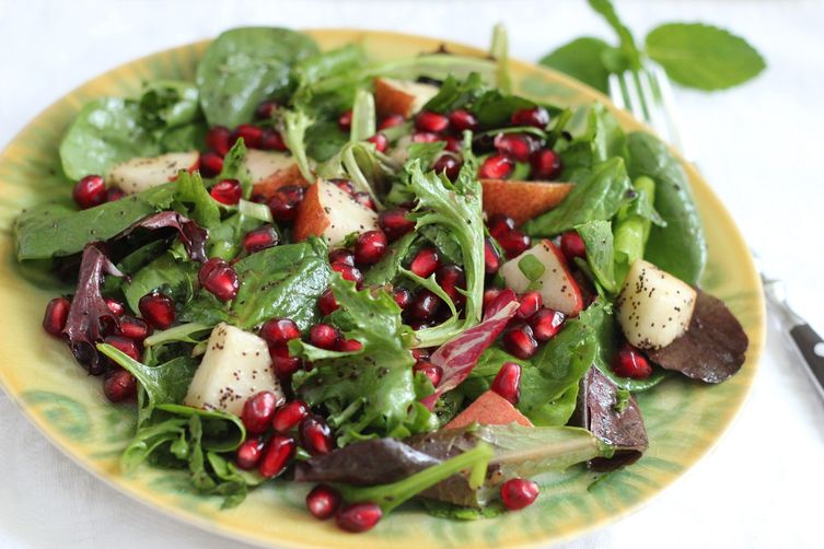Poppyseed, Pomegranate and Pear Salad