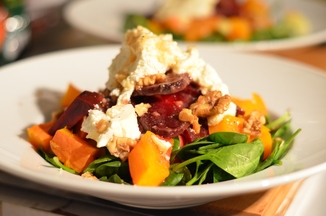  Wintry Spinach, Beetroot and Pumpkin Salad with Caramelized Goat Cheese