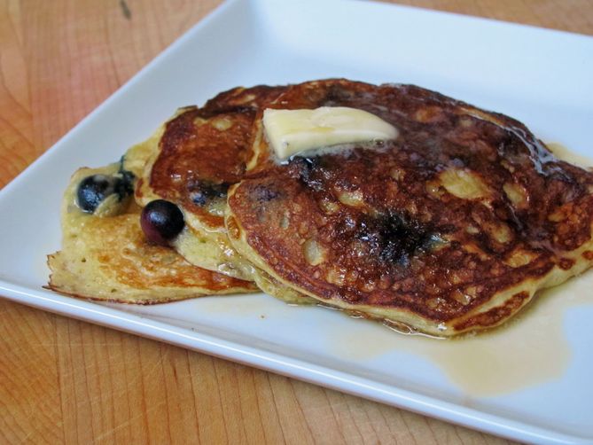 Lemon-Blueberry Yogurt Pancakes