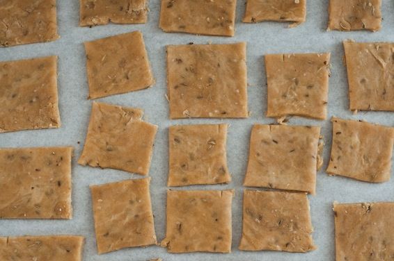 Homemade Fennel Seed Crackers