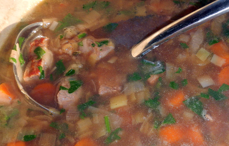 Leeky Beef Barley Soup