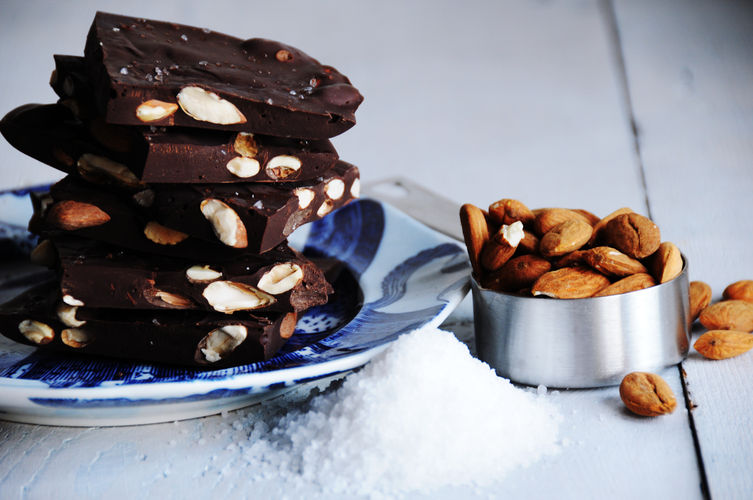 roasted almonds & sea salt chocolate bark