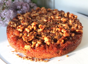 maple walnut upside down persimmon cake
