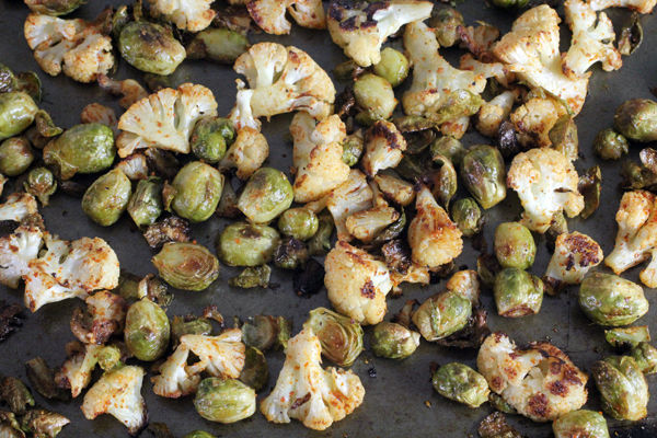 Curry Roasted Brussels Sprouts and Cauliflower