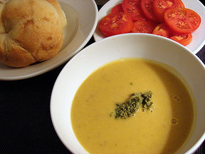 Fresh_cranberry_bean_soup