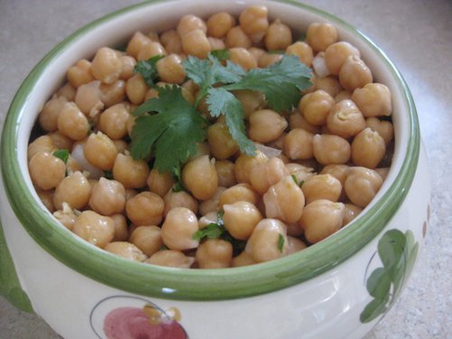Garbanzo beans salad