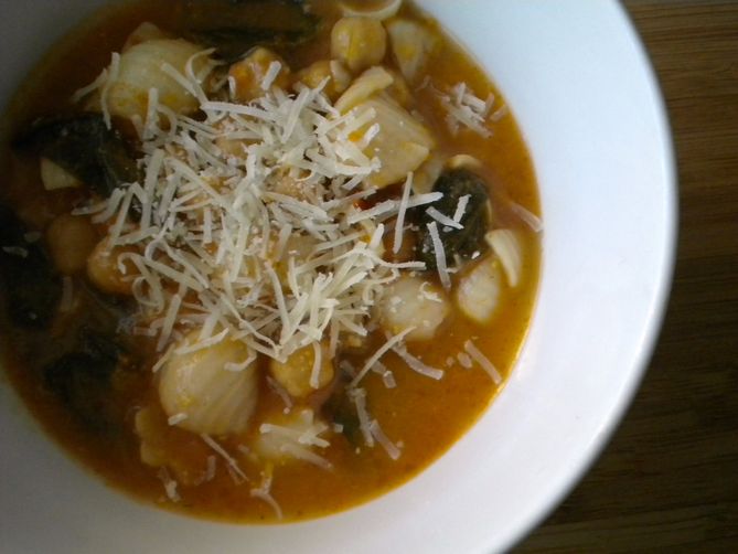 Ceci, Spinach and Shells