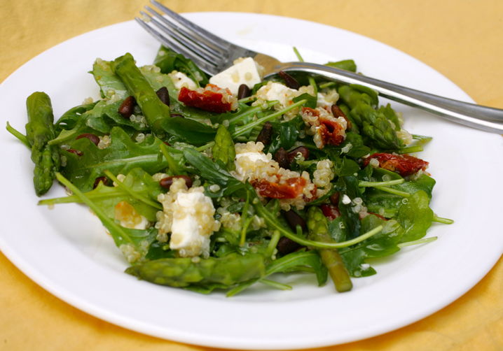 California Pizza Kitchen Style Quinoa & Arugula Salad