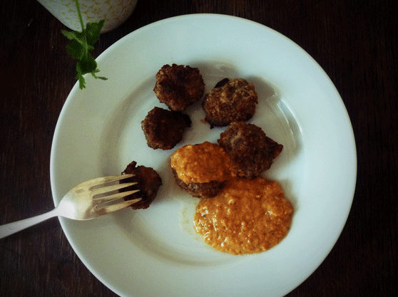 Indian-style meatballs with tomato-lemon-cilantro sauce