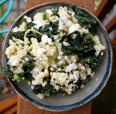 One Pot Kale and Quinoa Pilaf