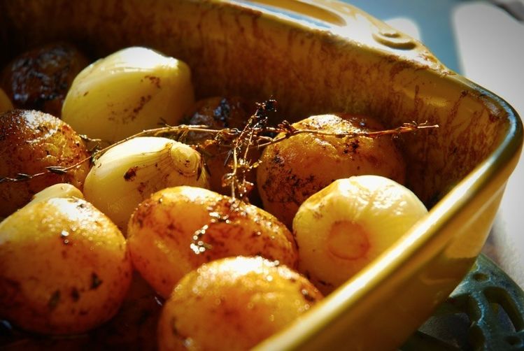 Chez Panisse's Potatoes and Onions Roasted with Vinegar and Thyme