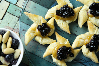 Blueberry Almond Delight Bites