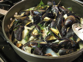 Mussels with Fennel and Coconut