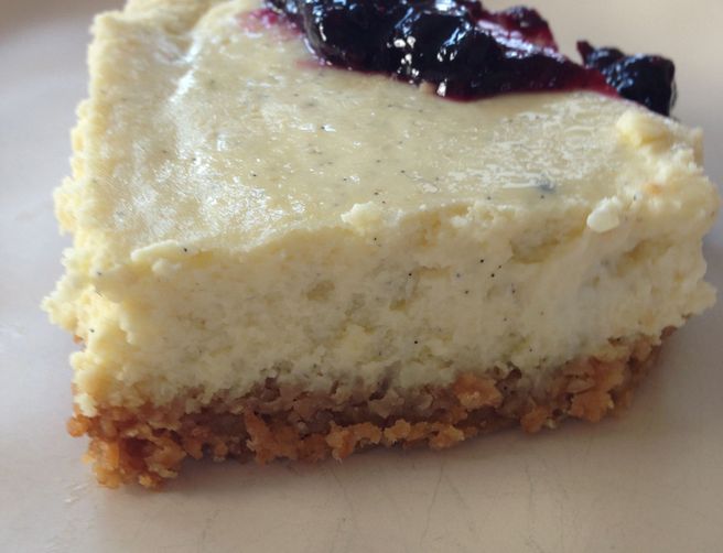 Grits Cheesecake with Granola Crust