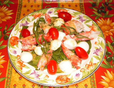 Spinach, Crab and Fresh Mozzarella Salad (Paula Salad)