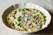 Peas Porridge Hot (Oat Risotto with Peas)