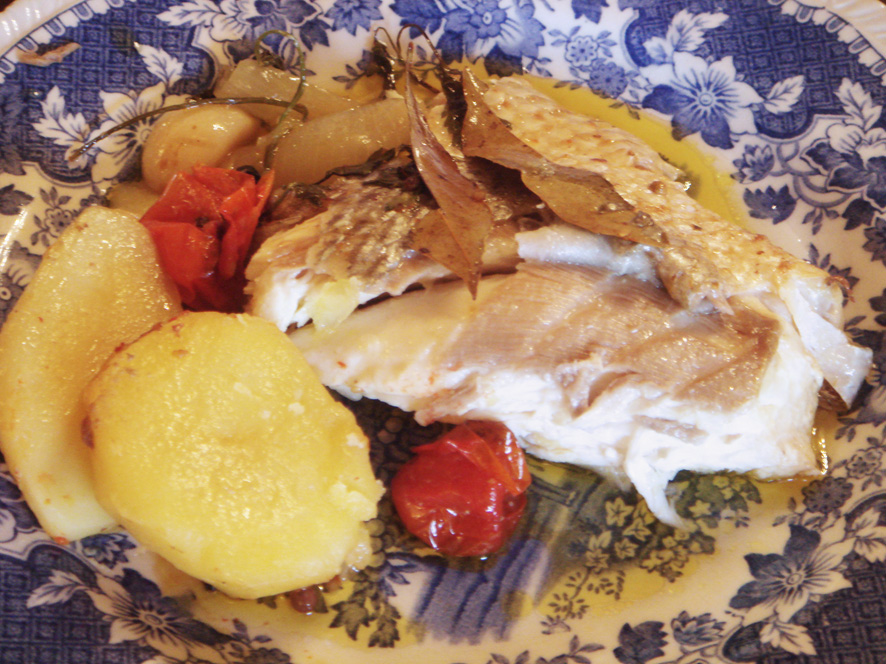 Whole Seabass with Cherry Tomatoes and Potatoes