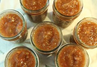 Rhubarb & Strawberry Chutney