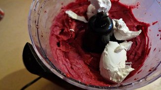 Overnight Vegan Raspberry Ice Cream