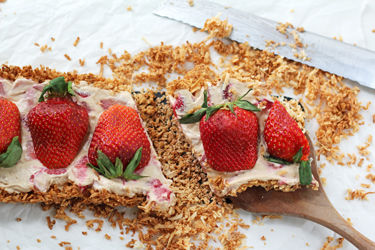 Strawberry Macaroon Tart