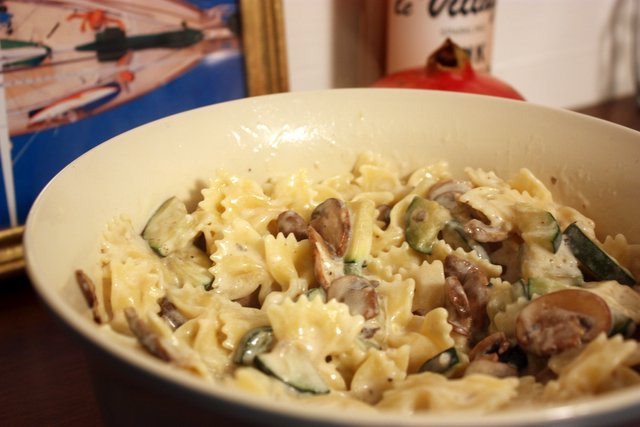 Pasta with Zucchini in a Creamy Mushroom Sauce