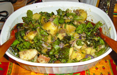 Niçoise Potato Salad with Tiny Green Beans (and Spinach!)