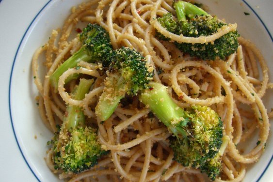 Broccoli Aglio Olio With "Gremolata" Breadcrumbs
