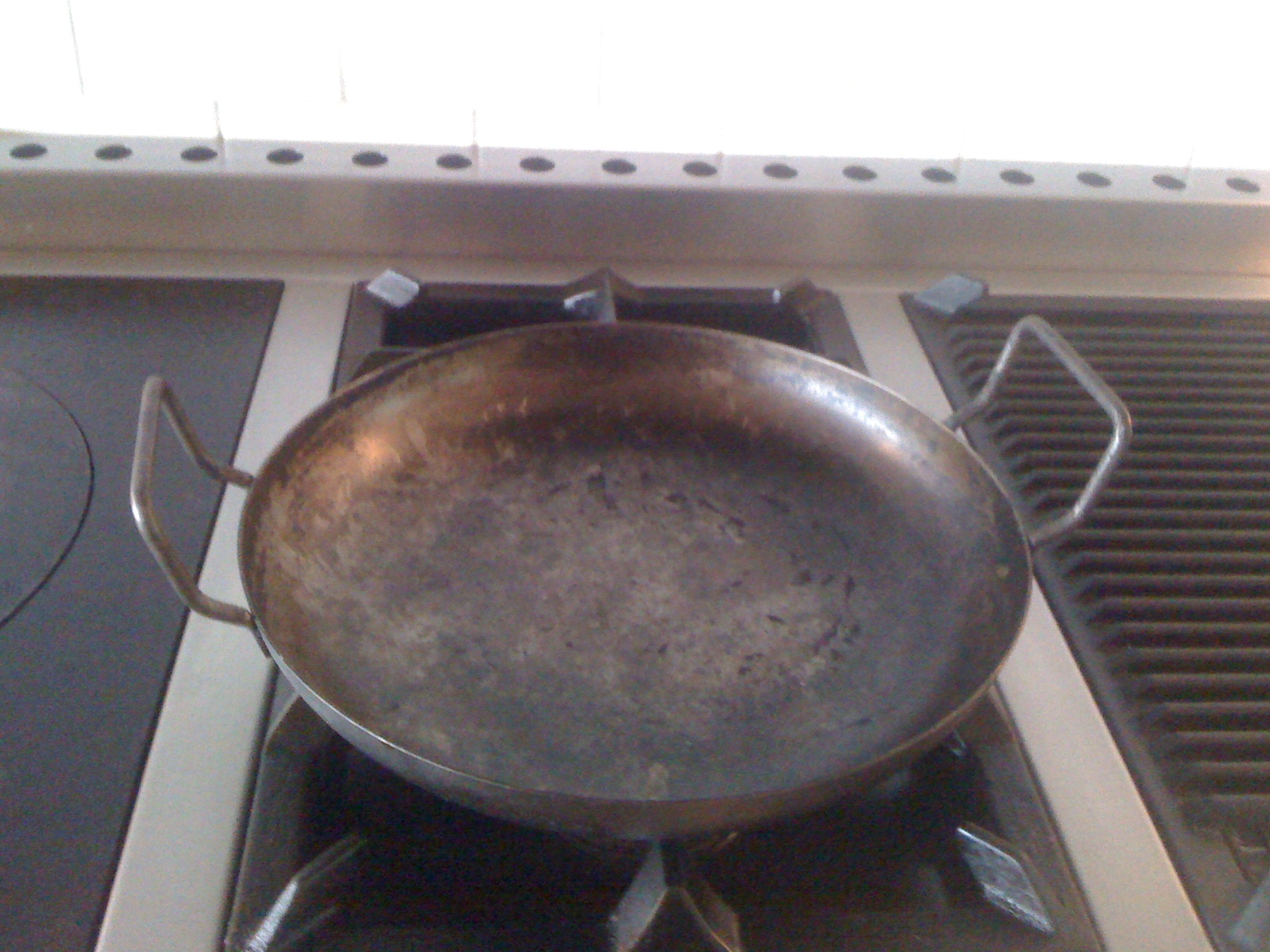 HENRY THIELE'S PANCAKE 