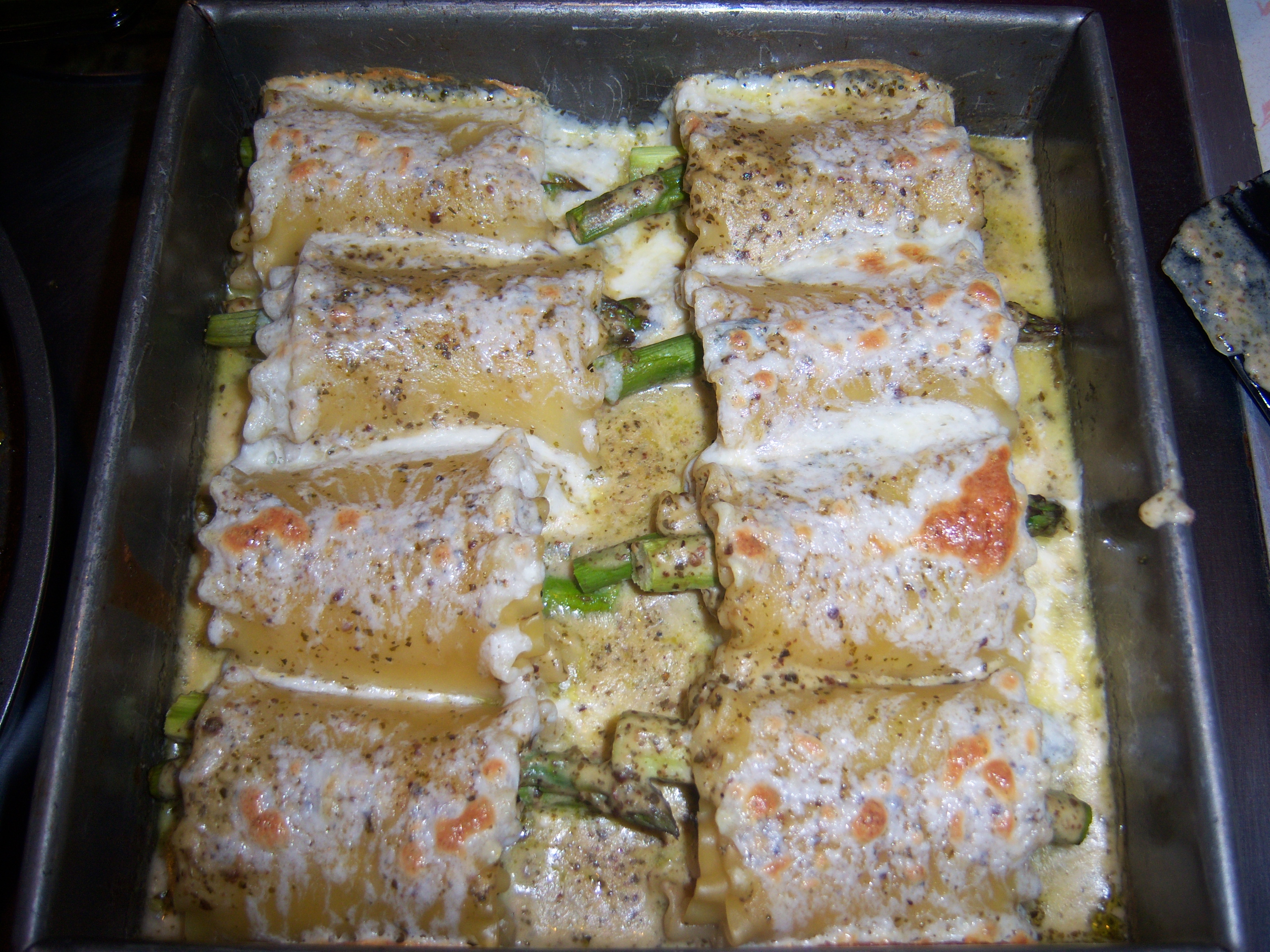 Creamy Pesto Tiger Shrimp and Asparagus Lasagna Bundles