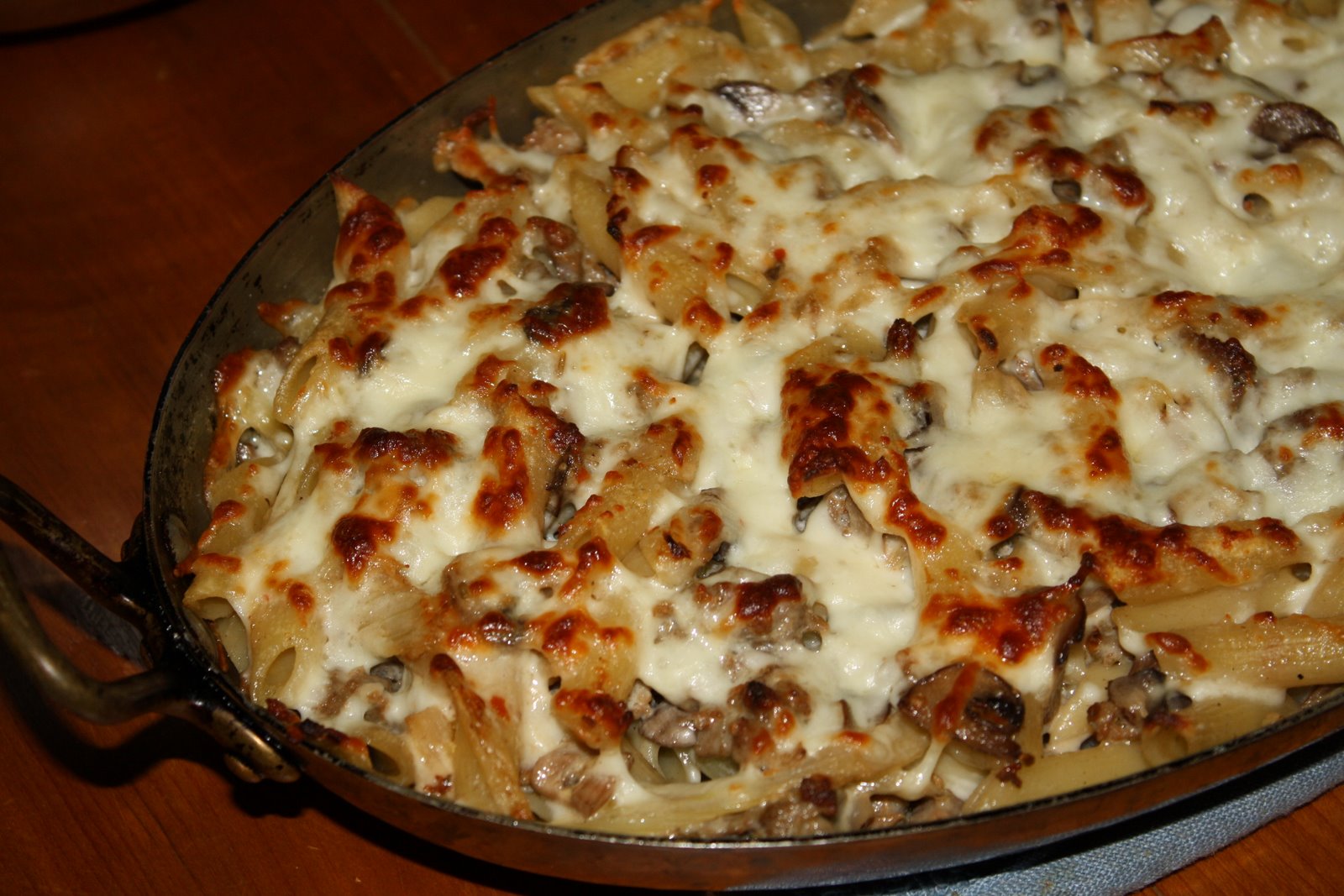 Penne Gratin with Sausage, Fennel, and Mushrooms
