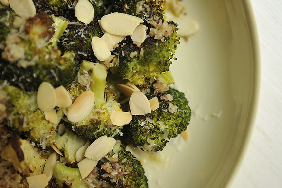 Roasted Bagna Cauda Broccoli