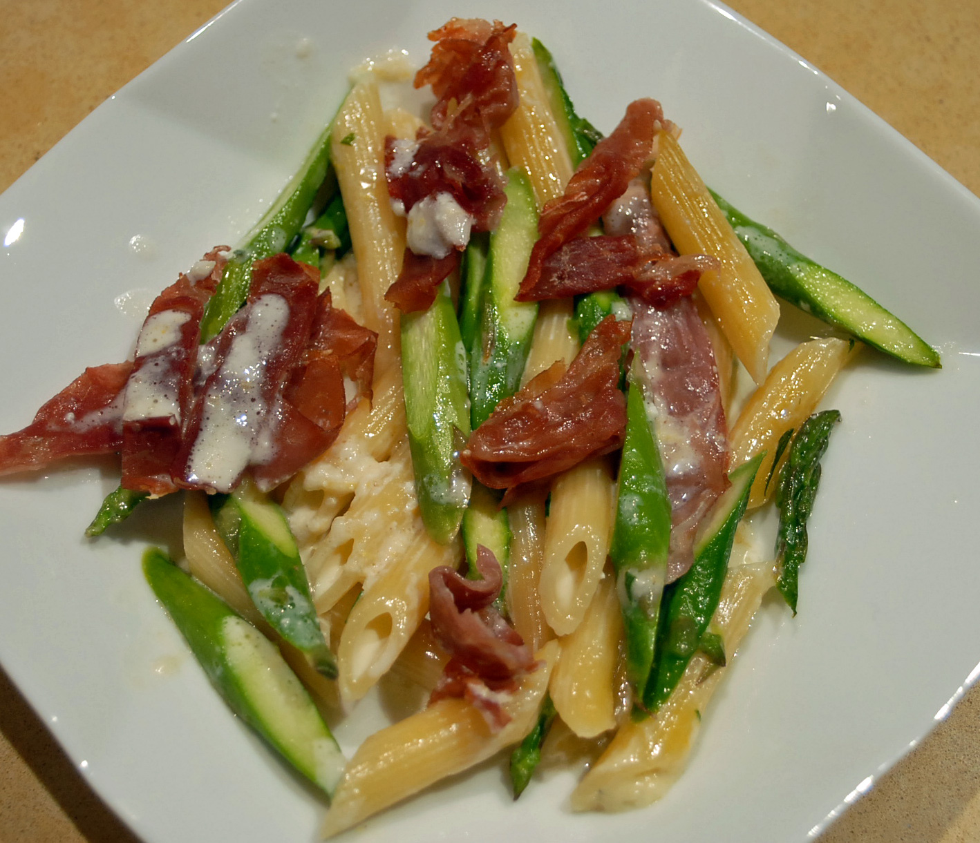 Penne with Asparagus, Proscuitto and Lemon