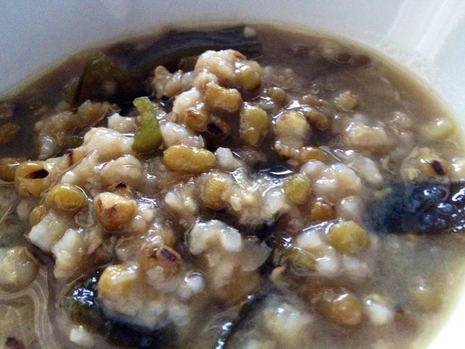 Chinese Green Mung Bean Soup recipe on