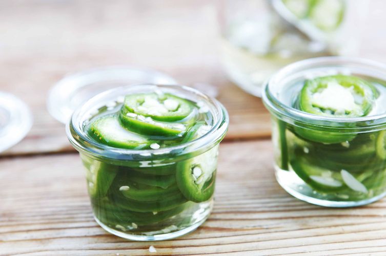 Jalapeño Pickles