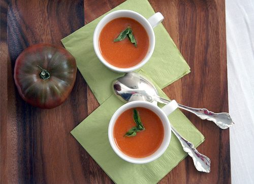 CREAMLESS CREAM OF TOMATO SOUP