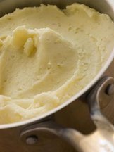 Classic Mashed Potatoes & Gravy
