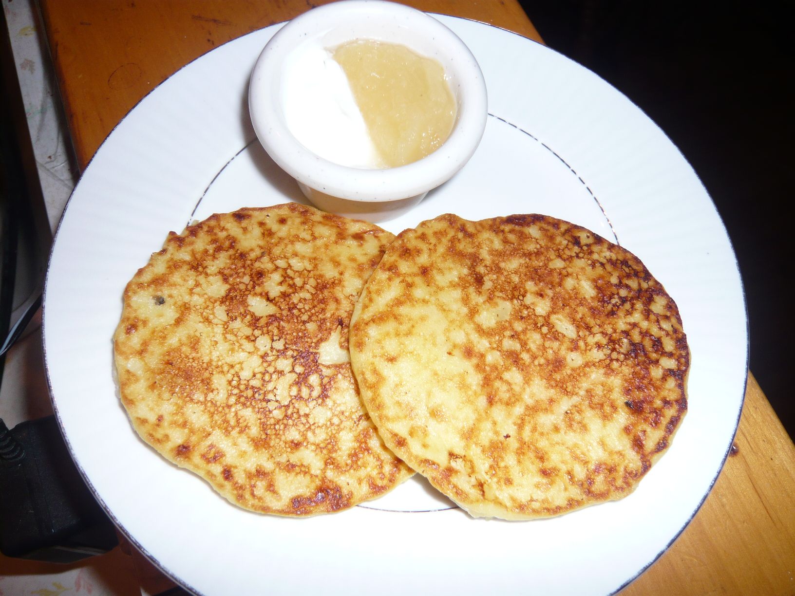 Left-Over Mashed Spud Cakes