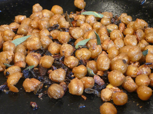 Roasted Chickpeas with Garlic and Sage