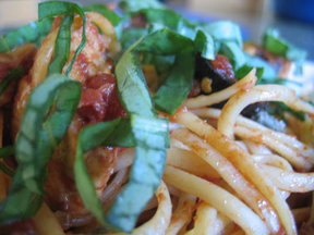 Pasta Puttanesca w/ Chicken & Basil